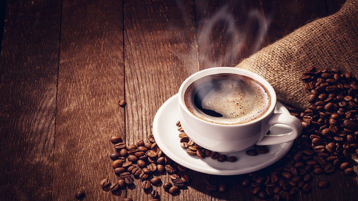DNA HOSPITALAR - Consumo de três xícaras de café por dia pode trazer benefícios à saúde, diz pesquisa