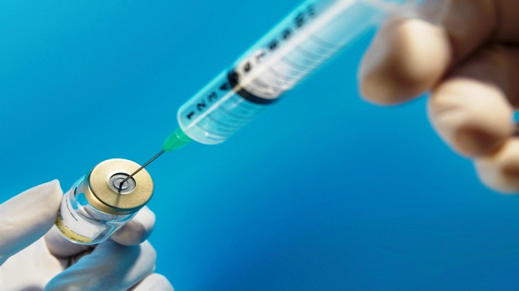 DNA HOSPITALAR - Anvisa pode liberar vacinação em farmácias